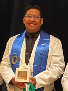 “It Feels Like Family”: LVN GRAD Eduardo Ellenich Wins DAISY Award for Extraordinary Nursing Ability 
