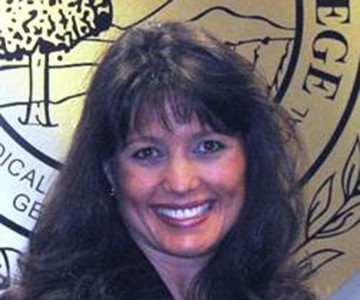 Career services advisor Margarita Rankin