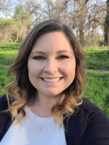 Grad Q&A with Dental Hygiene Graduate Kelly Castro