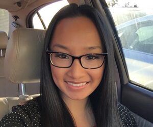 Online Student Advisor gets up close and personal with her students