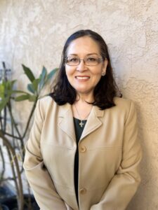 30 Years in Financial Aid: Veronica Huizar Navigates Uncertainty with Grace